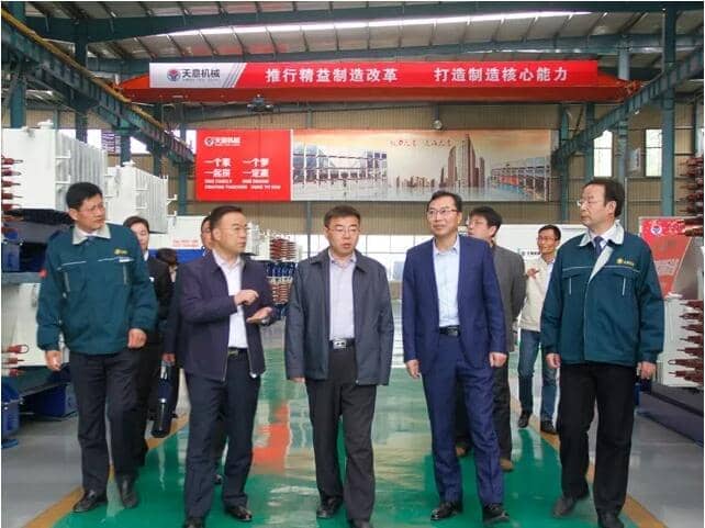 區(qū)委常委、區(qū)紀(jì)委書記、區(qū)監(jiān)委主任王慶峰調(diào)研天意機(jī)械