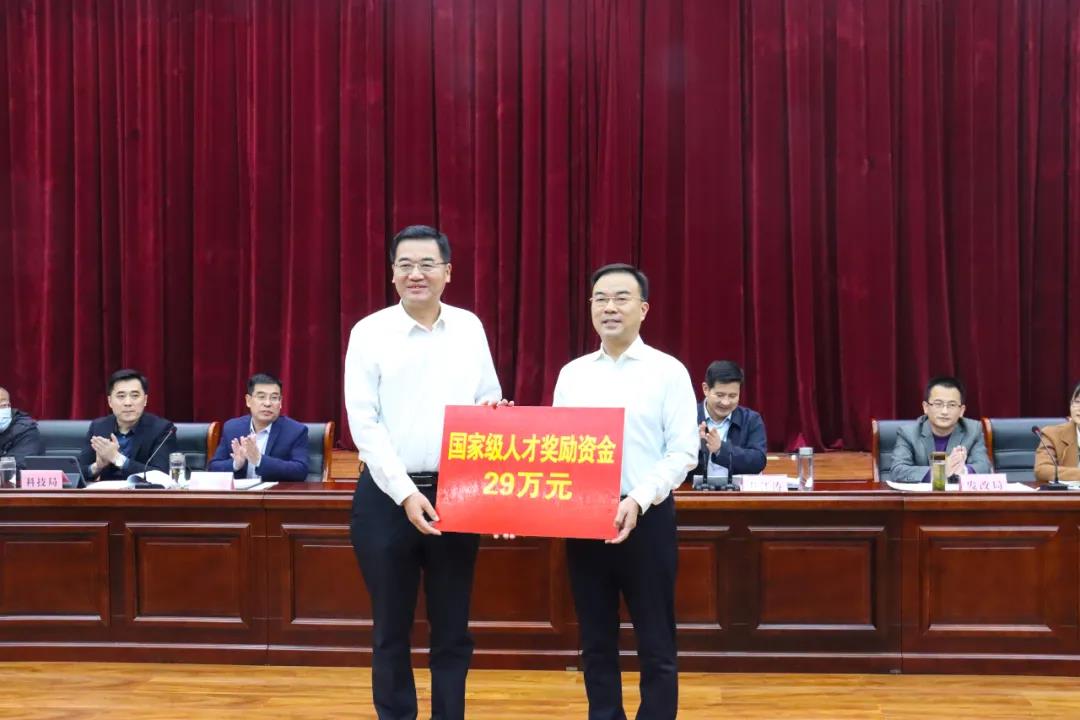 1635214819883271.jpg 22.jpg